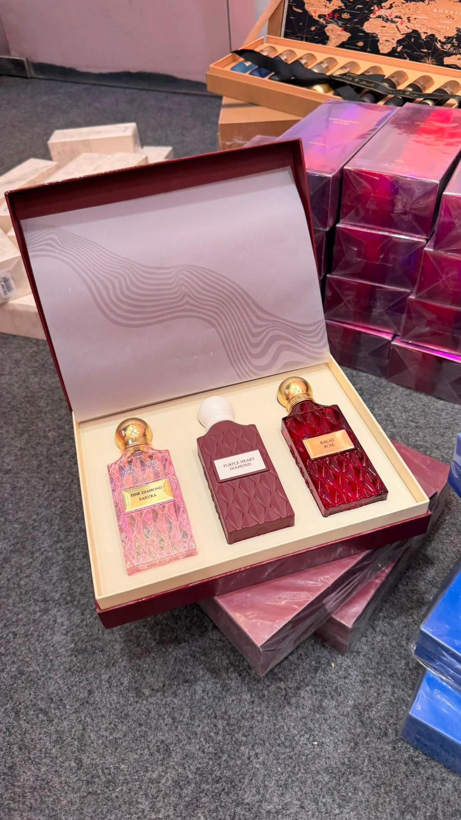 PURPLE DIAMOND BOX - View 1