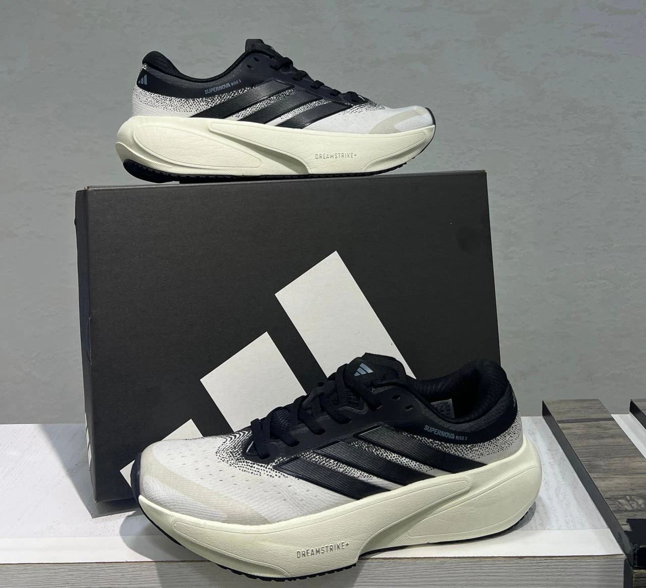 ADIDAS RUNNING