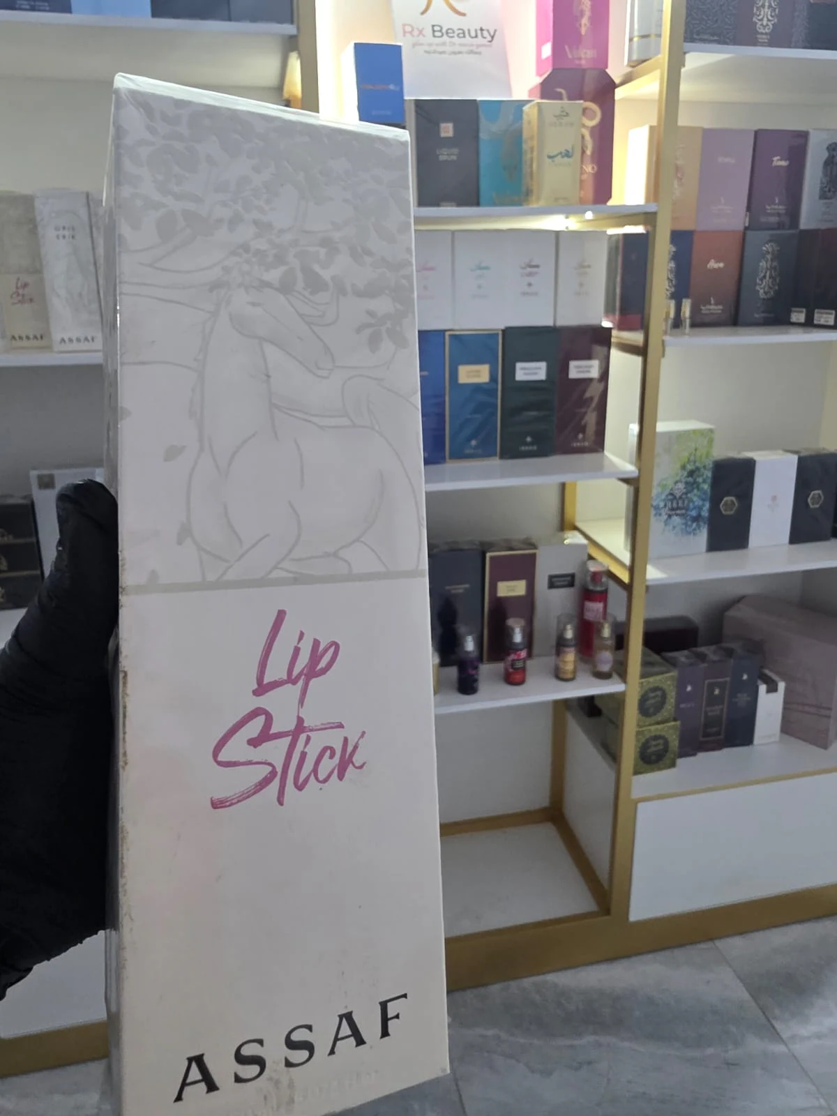 LIP STICK